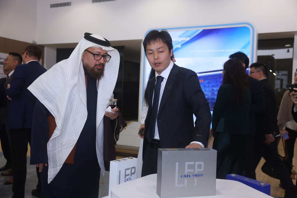 CATL abrió este mes el primer centro de servicio posventa de baterías de Oriente Medio en Riad. Foto: CATL vía Xinhua