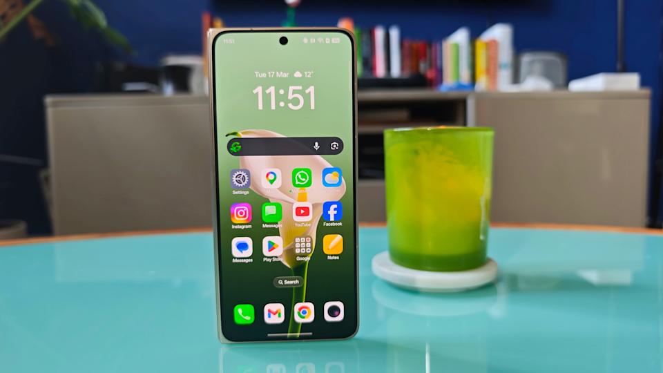 Oppo Find N6 práctico